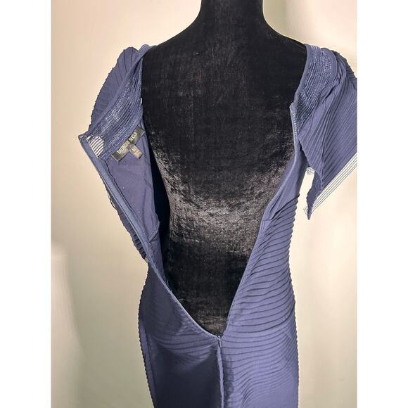 Tadashi Shoji Off the Shoulder  Navy Blue Dress Size M - Picture 4 of 8